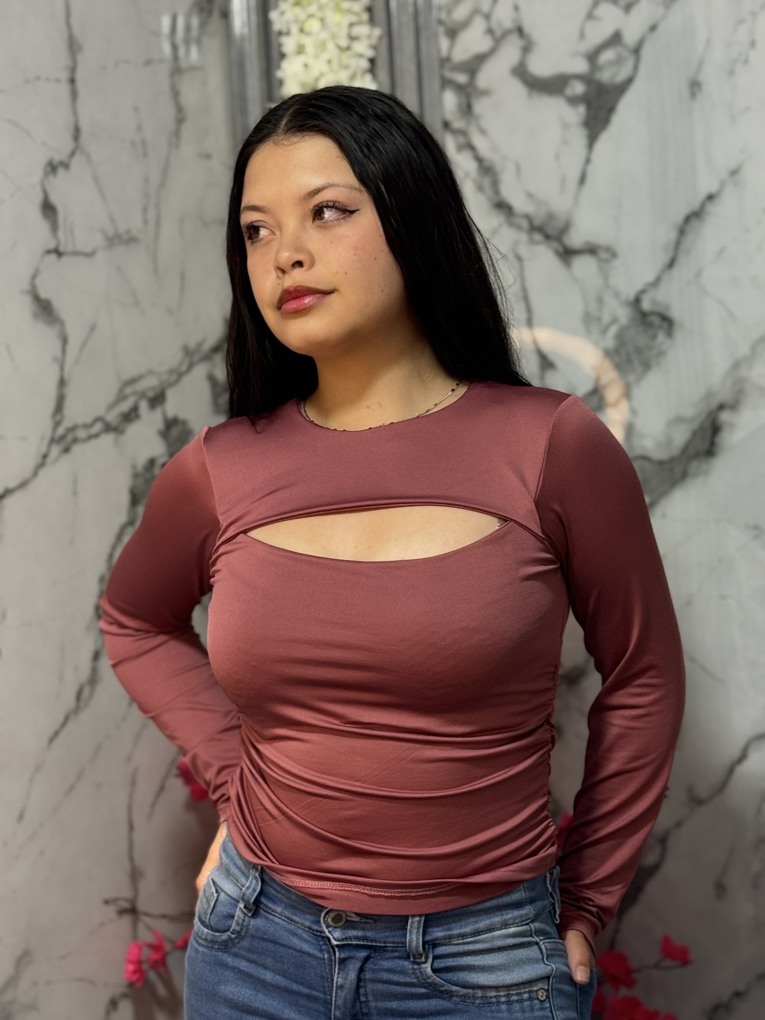 Blusas Abertura en el pecho