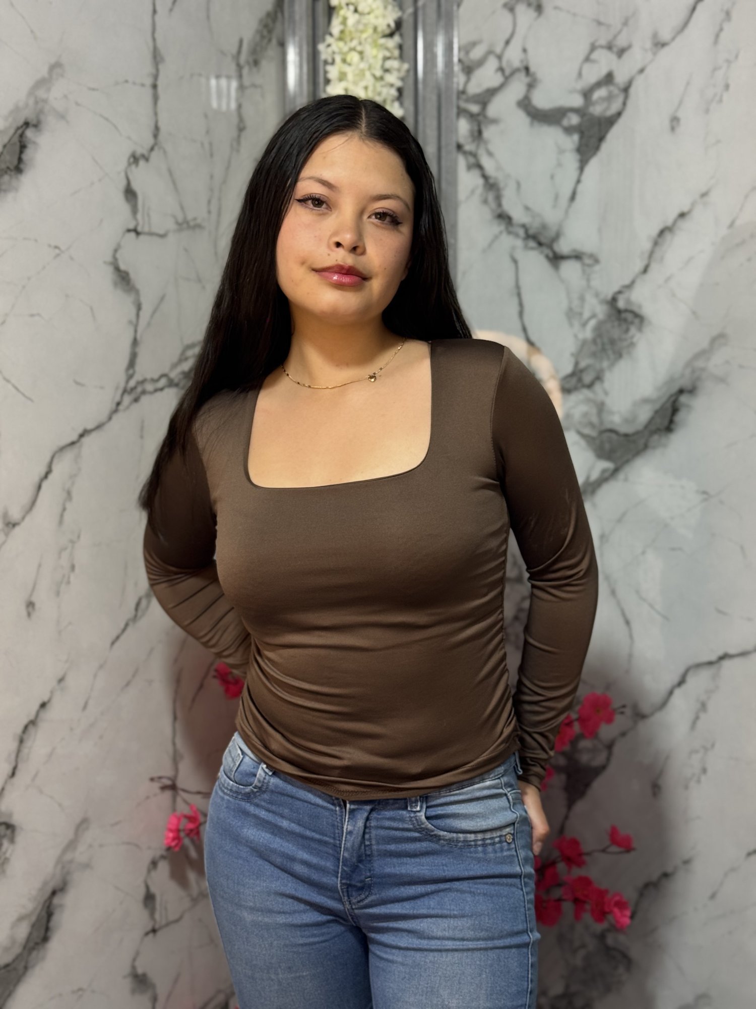 Blusas Cuello cuadrado manga larga
