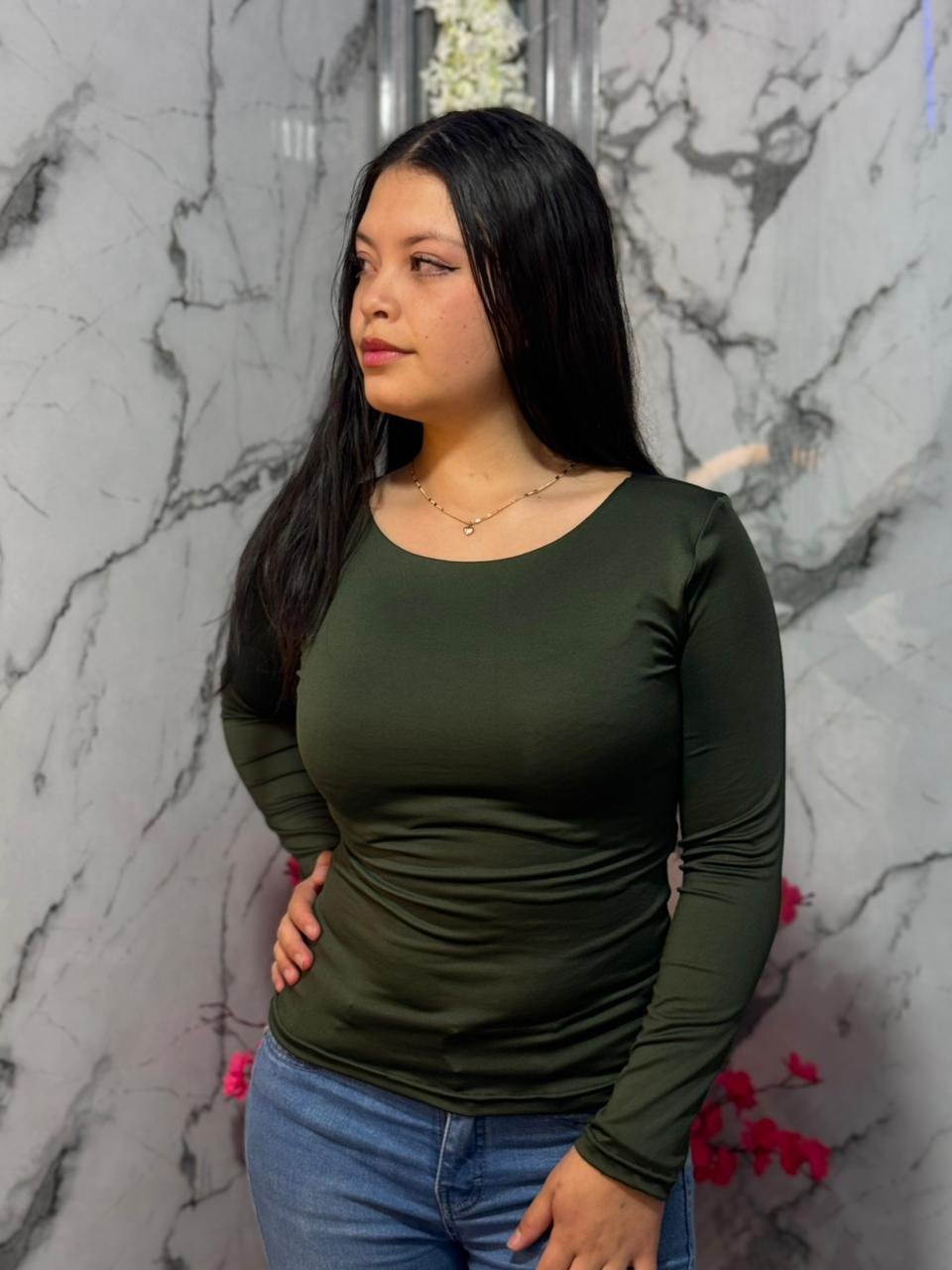 Blusas Básica bandeja manga larga
